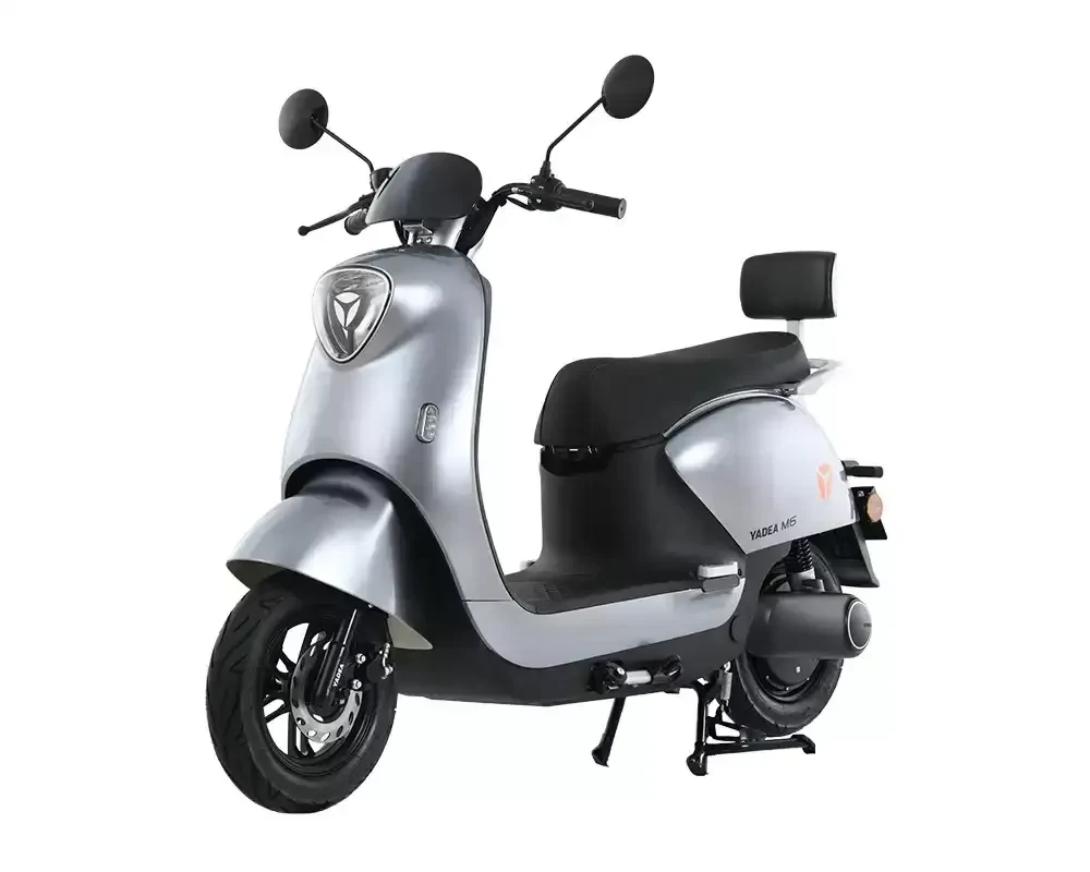 Yadea M6 side view