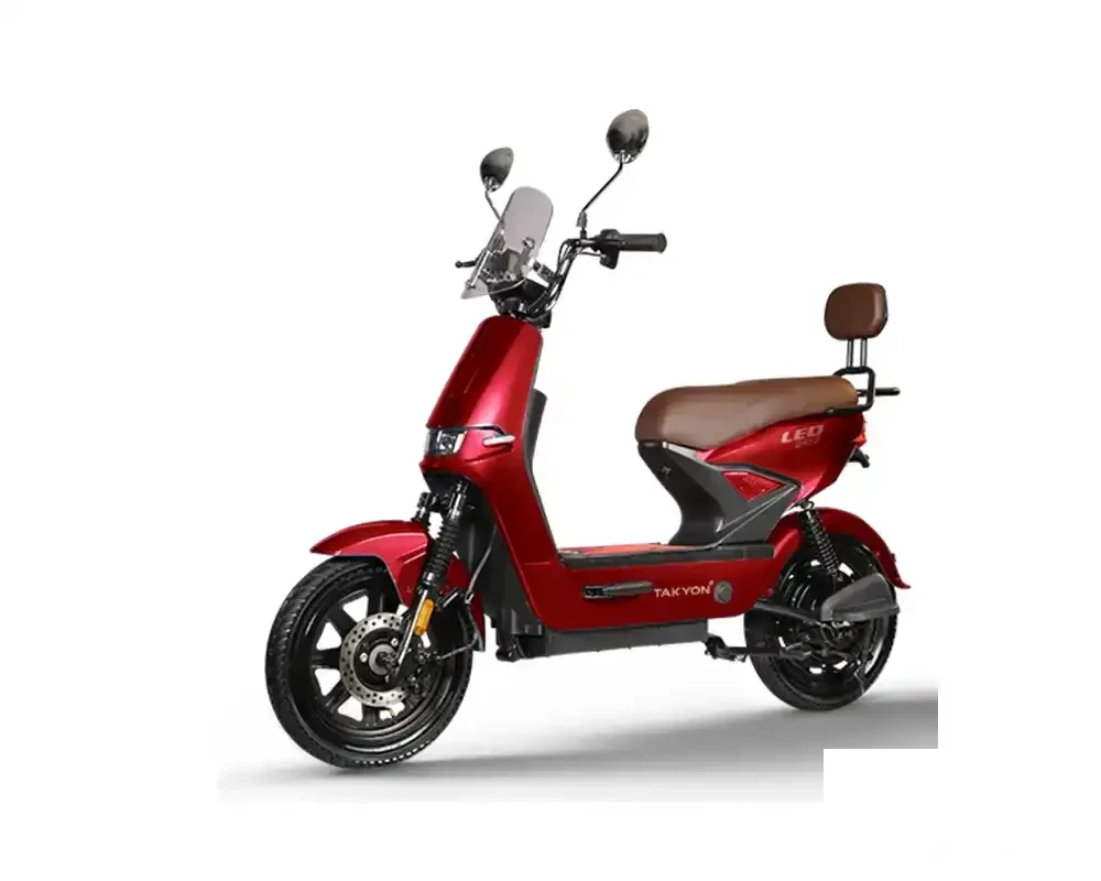 Walton Takyon Leo 25T2 Standard side view